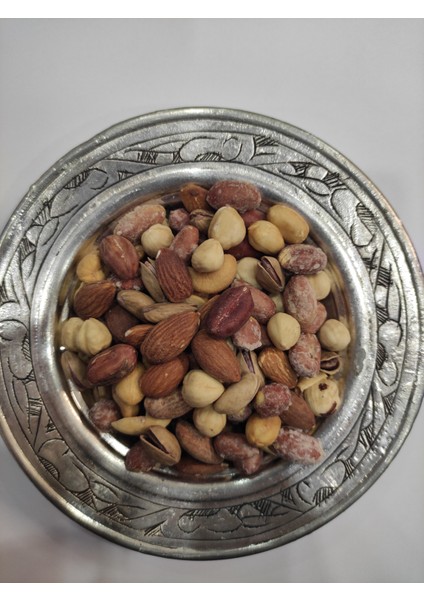 Lüks Karışık Kuruyemiş