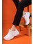 Kadın Beyaz Sneaker Düz Taban Ortapedik İç Taban ile Rahat Kullanım 3