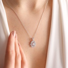 Sembol Gold Beyaz Altın Baget Kolye