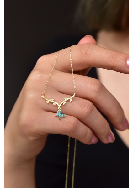 925 Ayar Gümüş Gold Kaplama Sarmaşık Dallı Firuze Taşlı Kelebek Kolye