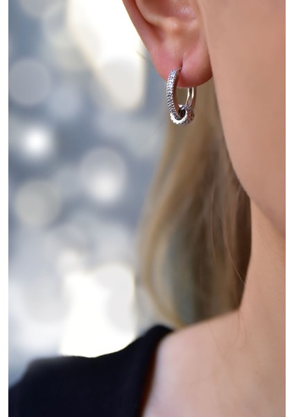 925 Ayar Gümüş Rodyum Kaplama Zirkon Taşlı Üçlü Iç Içe Geçme Halka Küpe fiyatları