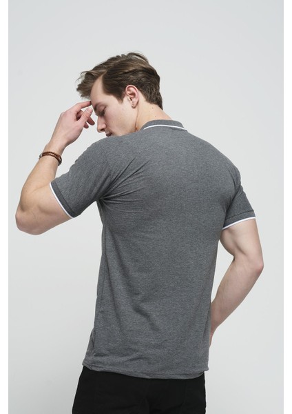 Colton Yakası Biyeli Likralı Slim Fit Erkek Polo Yaka Tshirt fırsatları