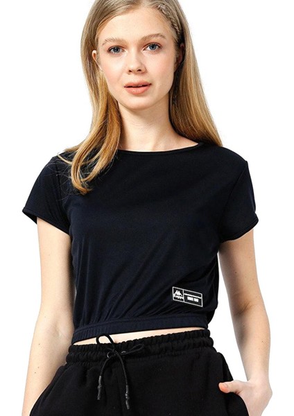 Authentic Tier One Lamara Kadın Siyah Regular Fit Tişört fırsatları