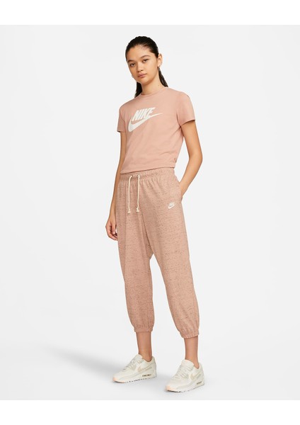 BV6169-609 W Nsw Tee Essntl Icon Futura Kadın T-Shirt