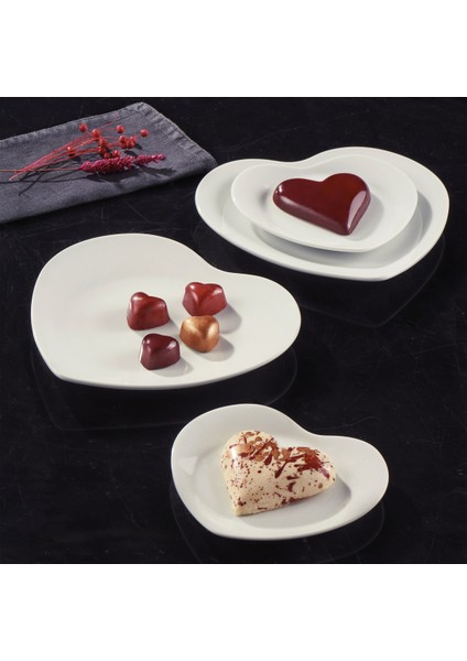 Love 4 Parça Bone Pasta Takımı