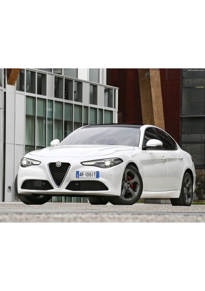 Alfa Romeo Giulia 2016-2023 Ön Cam Sileceği Silecek Silgi Silgeç Takımı Seti 60*45CM