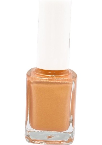 Kozmetik Seti / Oje No: 610 + 301 & Tırnak Makası fiyatları