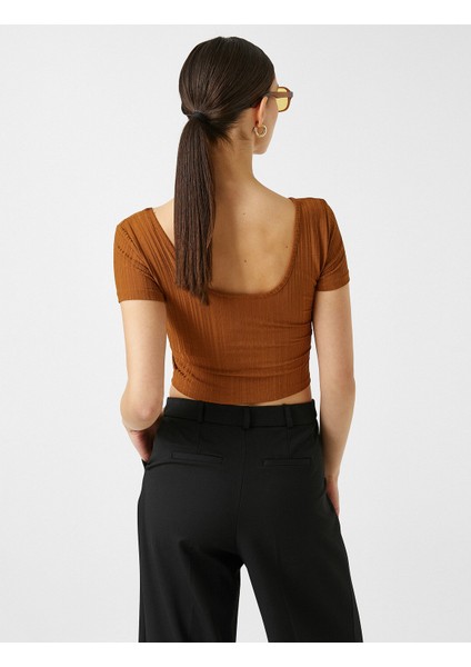 Kadın U Yaka Kısa Kollu Tişört fırsatları