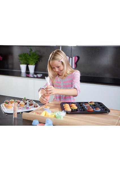 12 Bölmeli Yanmaz ve Yapışmaz Kek Kapsülü Yapışmaz Mini Tart Kek Kapsülü Muffin Ekler Kalıbı 35-27 cm fiyatları
