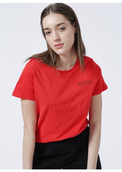 Bisiklet Yaka Regular Fit Kırmızı Kadın T-Shirt - K-Metis-Y fiyatları