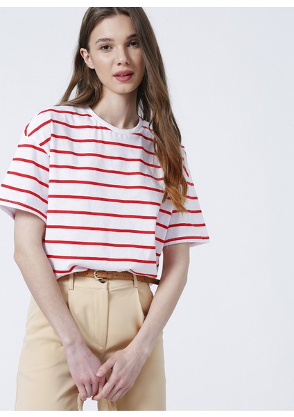 Bisiklet Yaka Basic Kırmızı - Beyaz Kadın T-Shirt - K-MELISSA fiyatları