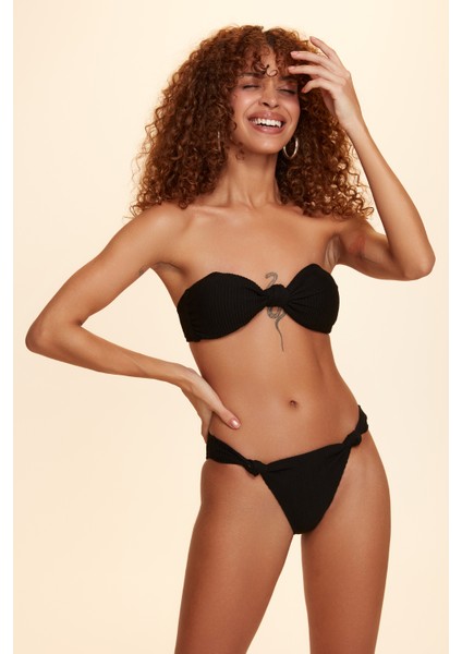 Leona Düğümlü Soft Straplez Bikini Tek Üst Siyah 229118