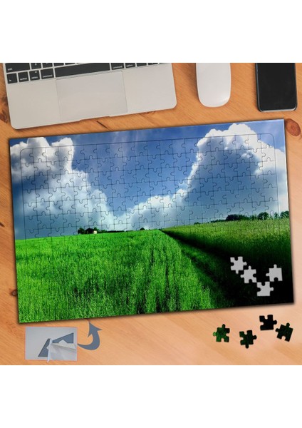 Yeşil Çimenler, Bulutlu Gökyüzü 240 Parça Puzzle Yapboz TABLO-486