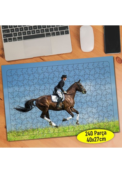 Bayan Jokey Koşan Sevimli At 240 Parça Puzzle YAPBOZ-69483474