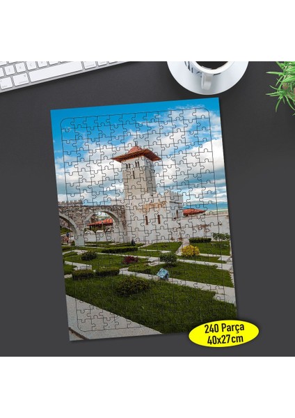Gürcistan Rabati Kalesi 240 Parça Puzzle YAPBOZ-114299829