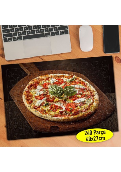 Üçgen Dilimli Lezzetli Pizza 240 Parça Puzzle YAPBOZ-286811654