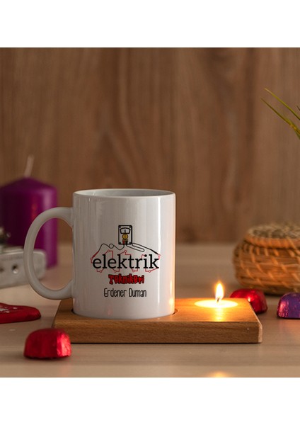 Kişiye Özel Elektrik Teknikeri Ahşap Altlıklı Mumlu Beyaz Kupa Bardak modelleri
