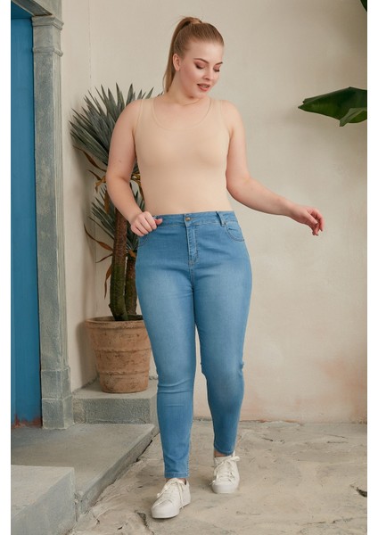 Büyük Beden Buz Mavi Kot Pantolon indirimleri