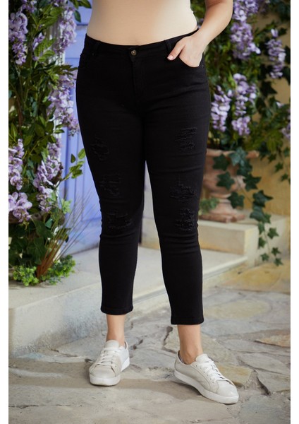 Yırtıklı Büyük Beden Siyah Kot Pantolon