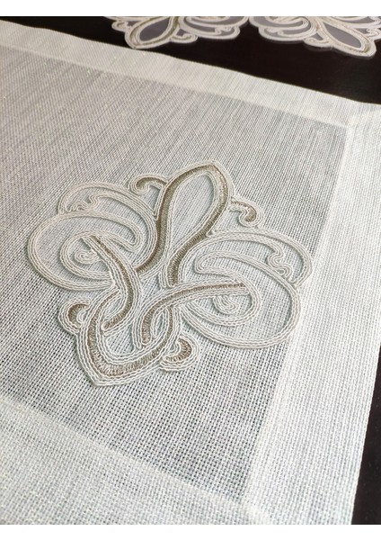 4 Adet Viento Model Simli Keten Amerikan Servis ve Runner Seti modelleri