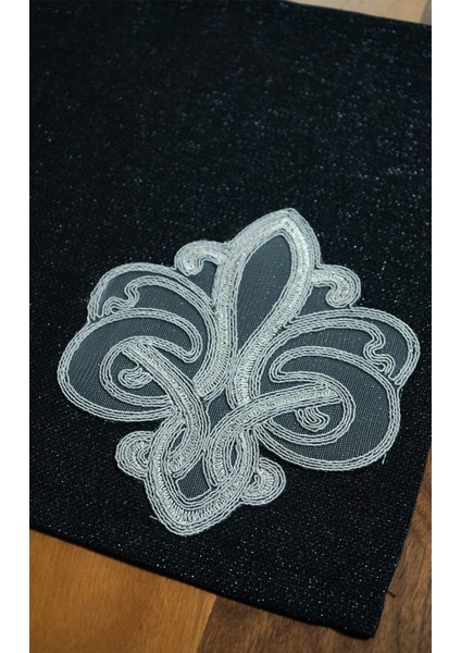 4 Adet Viento Model Siyah Simli Keten Amerikan Servis ve Runner Seti fırsatları