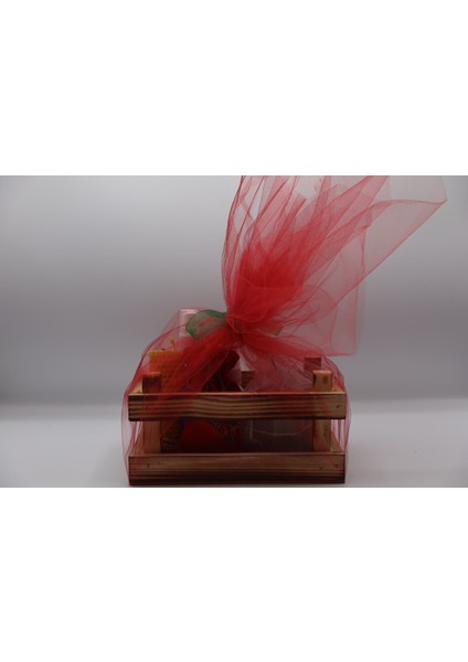 Lavanta Seti 1 ( Kolonya ,oto Koku,balmumu Mum,lavanta Yağı,lavanta Çiçek Suyu fiyatları