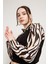 Zebra Desenli Siyah Kadın Sweatshirt 1