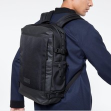 Eastpak Tecum M Cnnct Coat Notebook Laptop Sırt Çantası EK91D80W