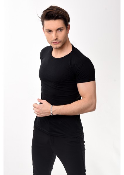 Erkek Slim Fit Basic Bisiklet Yaka Kısa Kollu T-Shirt Tişört Siyah fırsatları