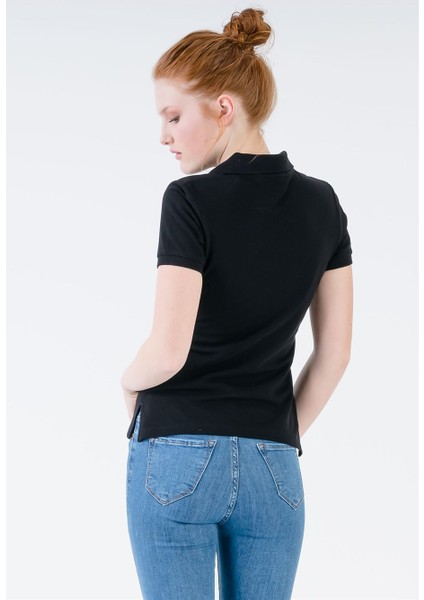 Siyah Klasik Düğmeli Kadın Polo Yaka T-Shirt fırsatları
