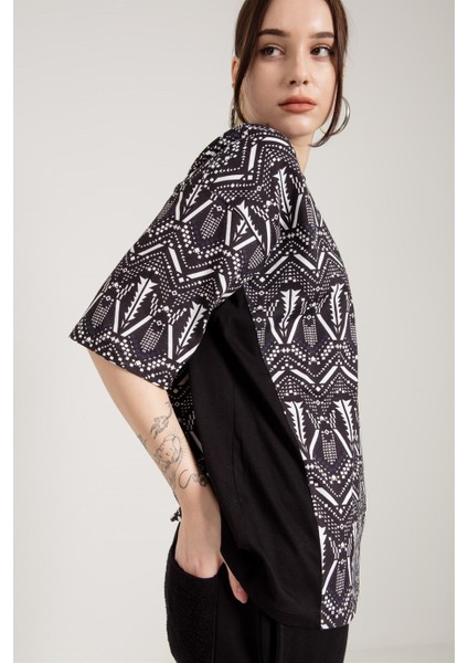 Desenli Oversize Siyah Kadın T-Shirt indirimleri