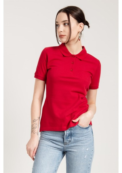 Kırmızı Klasik Kadın Polo Yaka T-Shirt fırsatları