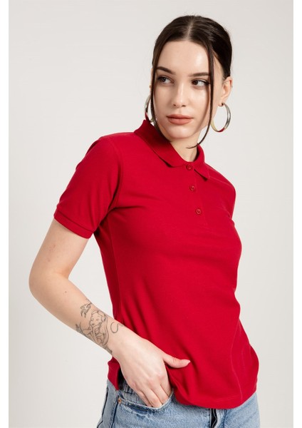Kırmızı Klasik Kadın Polo Yaka T-Shirt indirimleri