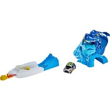 Hot Wheels Hot Wheels Köpekbalığı Çılgın Yaratıklar