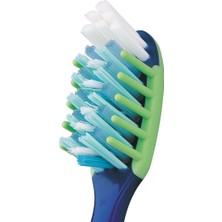 Oral-B Diş Fırçası Pro-Expert Massager 40 Orta