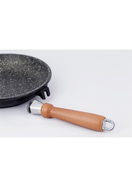 Granit Tava Ahşap Saplı 28cm fırsatları