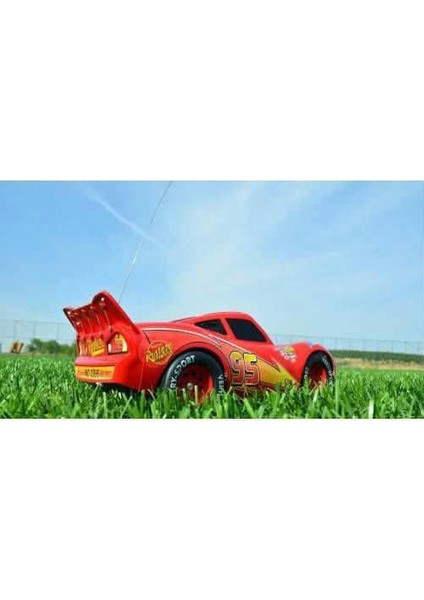 Büyük Boy 28 Cm Uzaktan Kumandalı Sarjlı Şimşek Mcqueen Araba Cars fiyatları