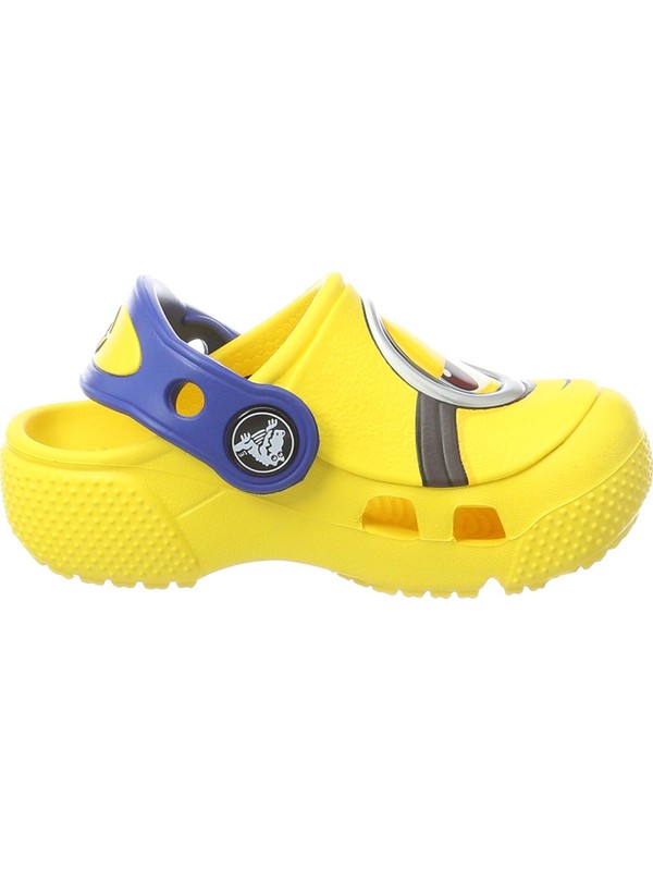 crocs minions clog