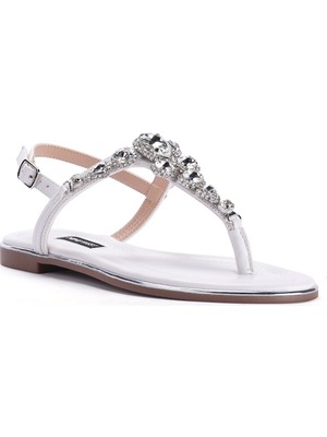 Nine West Zulı 2fx Beyaz Kadın Düz Sandalet