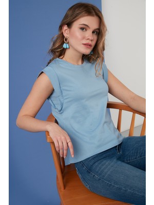 Lela Pamuklu Bisiklet Yaka Kolsuz Basic T Shirt Bayan T Shirt 5864201