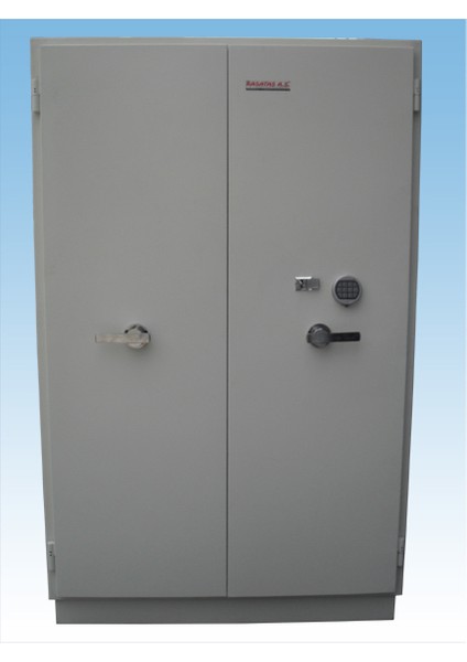 0017G2 Gaziantep Tipi Çift Kapılı Büyük Gardlop Model Anahtarlı V