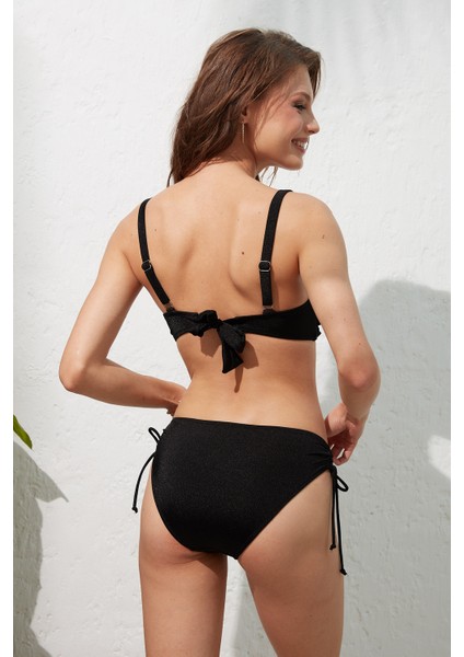 Sole Kaplı Toparlayıcı Balenli Bikini Siyah 221217 fiyatları