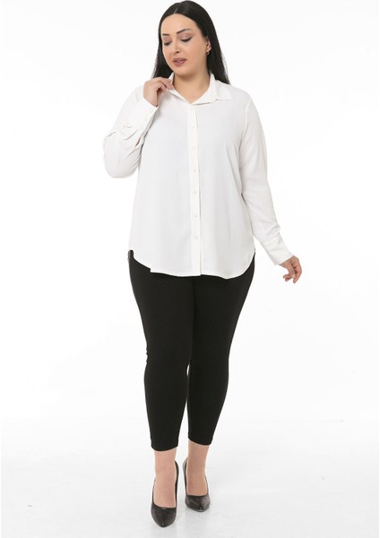 Büyük Beden Geniş Manşetli Arkası Yırtmaç ve Bağcık Detaylı Beyaz Gömlek