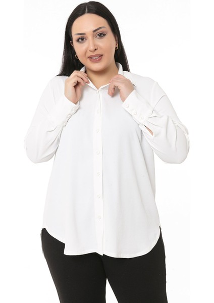 Büyük Beden Geniş Manşetli Arkası Yırtmaç ve Bağcık Detaylı Beyaz Gömlek fiyatları