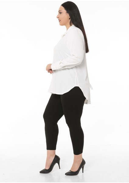 Büyük Beden Geniş Manşetli Arkası Yırtmaç ve Bağcık Detaylı Beyaz Gömlek fırsatları