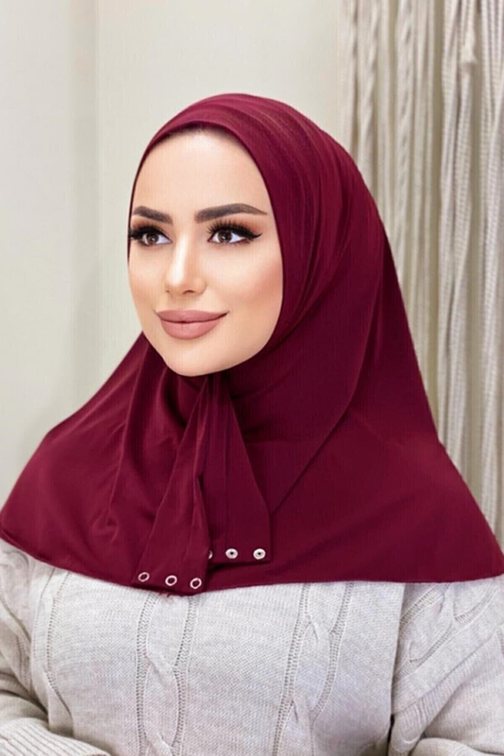 Moda Mevsimi Çıt Çıt Hazır Eşarp Çıtçıtlı Hijab Hazır Eşarp Bordo görsel 2