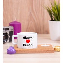 Hediye Dükkanı Kişiye Özel  Sevgililere Özel Isim Yazılı Ahşap Altlıklı Mumlu Fincan