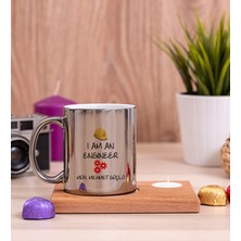 Hediye Dükkanı Kişiye Özel  Mühendis Ahşap Altlıklı Mumlu Silver Kupa Bardak