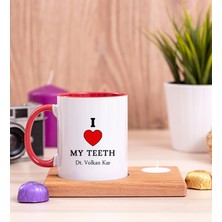 Hediye Dükkanı Kişiye Özel  Dişlerimi Seviyorum Ahşap Altlıklı Mumlu Kırmızı Kupa Bardak