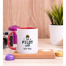 Hediye Dükkanı Kişiye Özel  Pilot Ahşap Altlıklı Mumlu Kırmızı Kupa Bardak